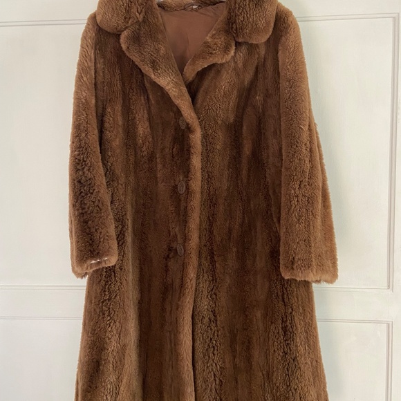 Vintage Jackets & Blazers - Vintage Brown Genuine Fur Coat